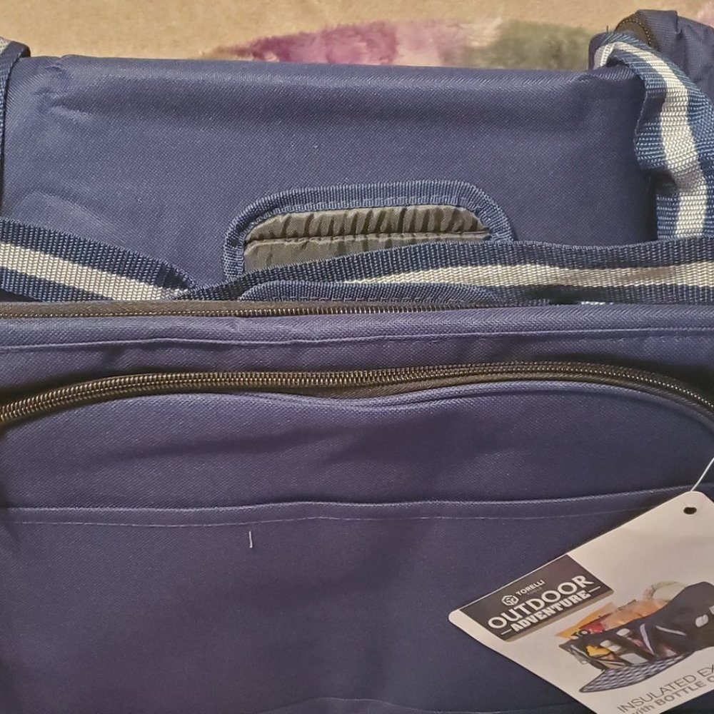 Torelli Outdoor Adventure Insulated Excursion Bag with Bottle Opener